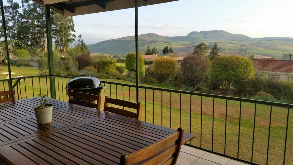 Sangwana 27 Holiday Home Underberg Exterior photo